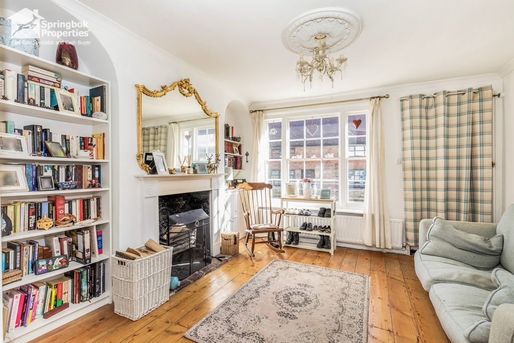 Property photo 2 of 17 Image 1