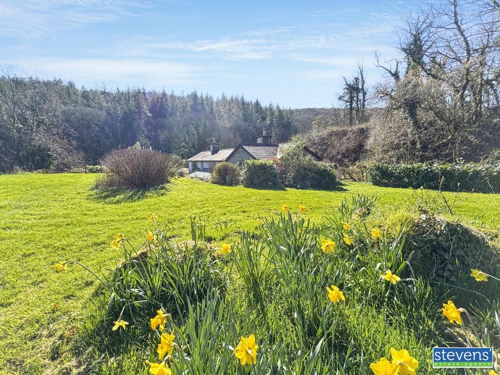 Property photo 1 of 38 Img_8477