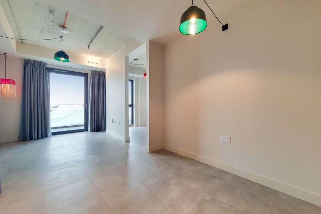 Property photo 2 of 19 3.Jpg