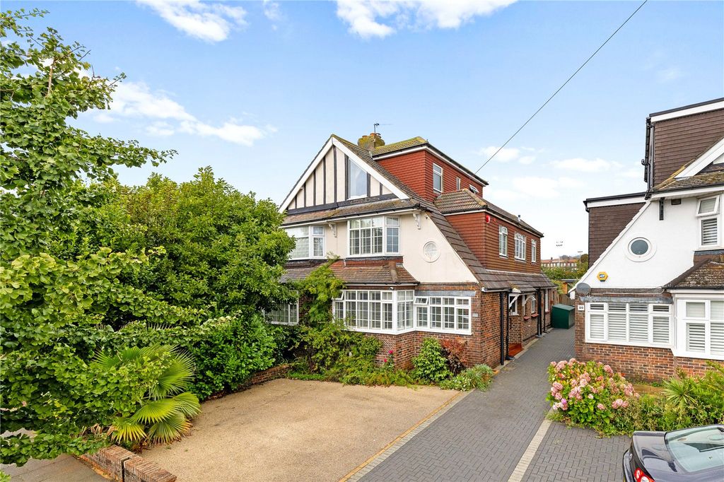 Property photo 1 of 34 Picture No. 48