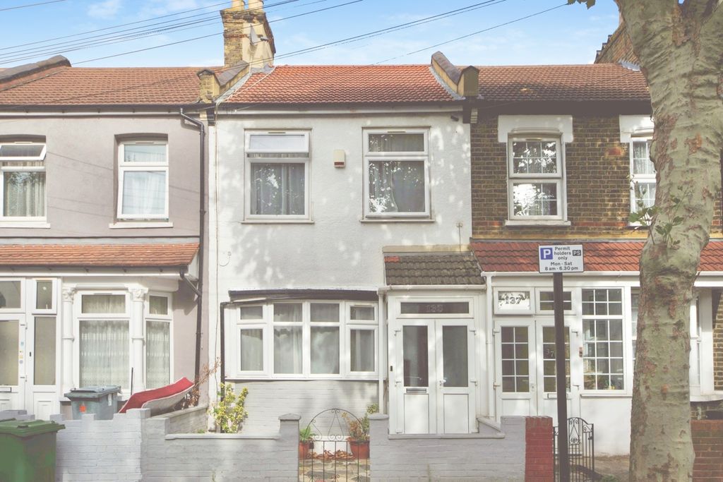 Property photo 1 of 15 Pbox-Img.Jpg