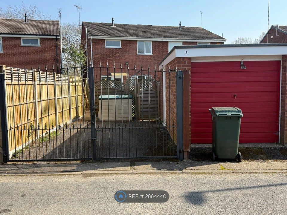 Property photo 2 of 11