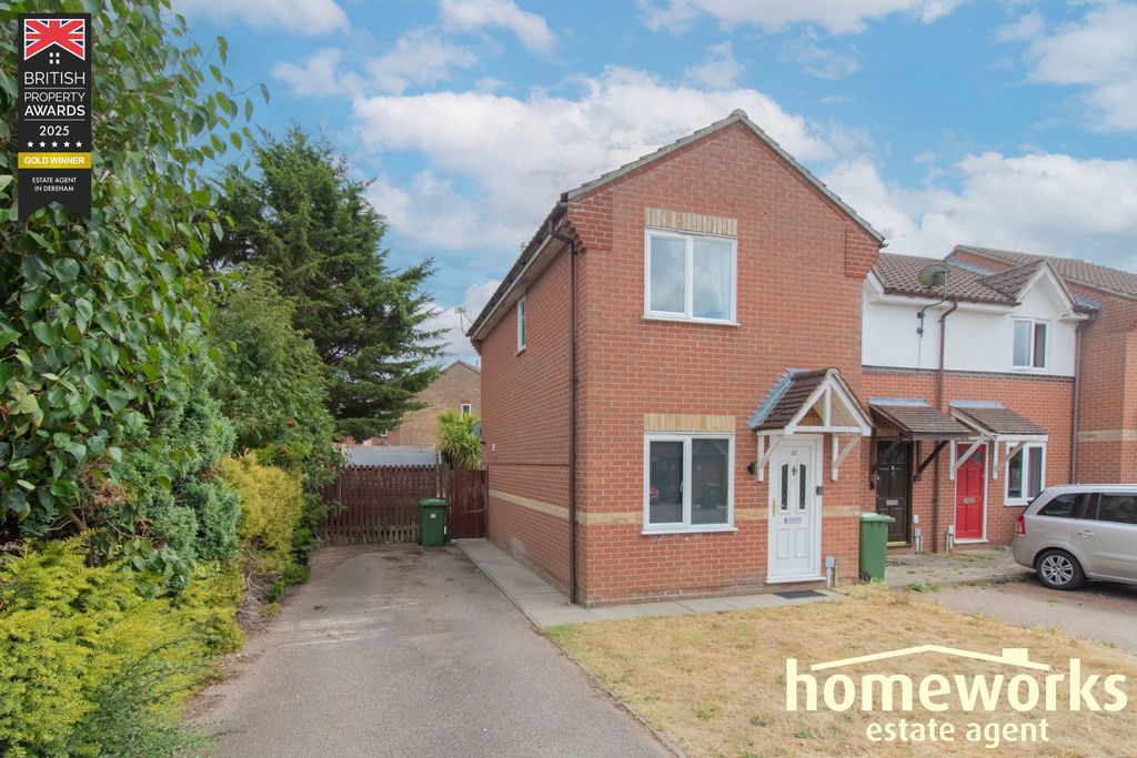 Property photo 1 of 11