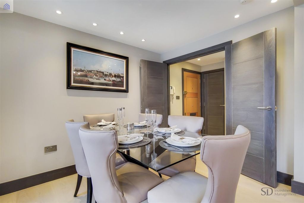 Property photo 2 of 16 1_Dining Room-1.Jpg