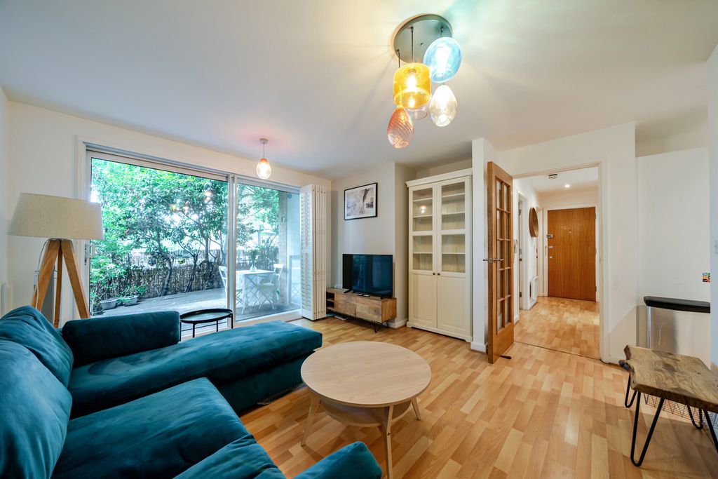 Property photo 1 of 15 1493260-9-6A55Fb1...