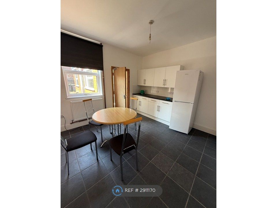 Property photo 2 of 12 Dining Room