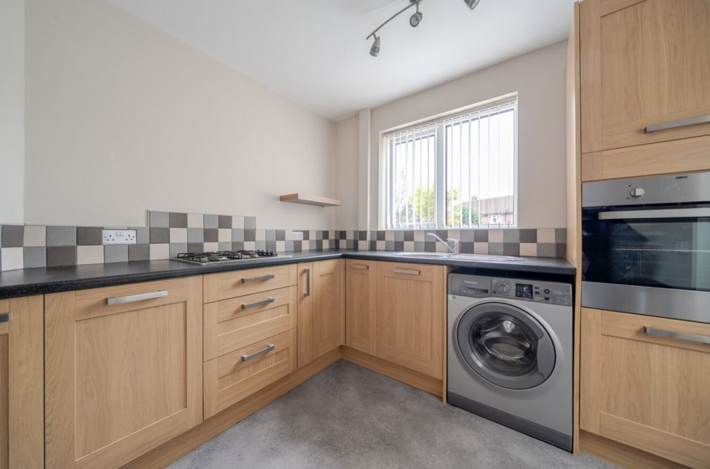 Property photo 3 of 25 1441405-2-69d7F174d1Ca0