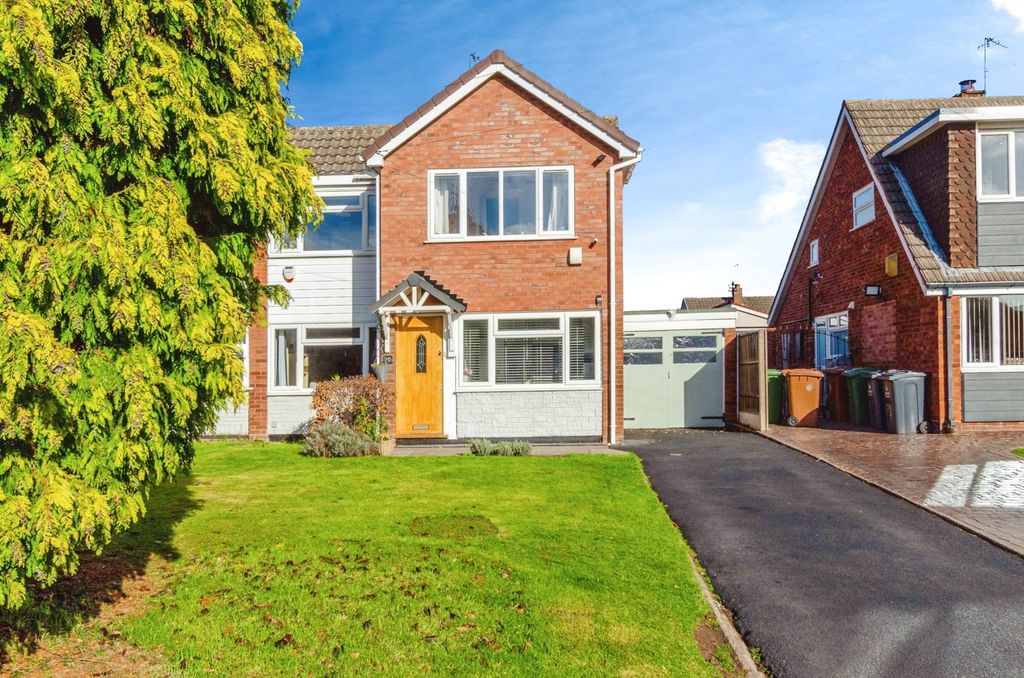 Property photo 1 of 17 Photo