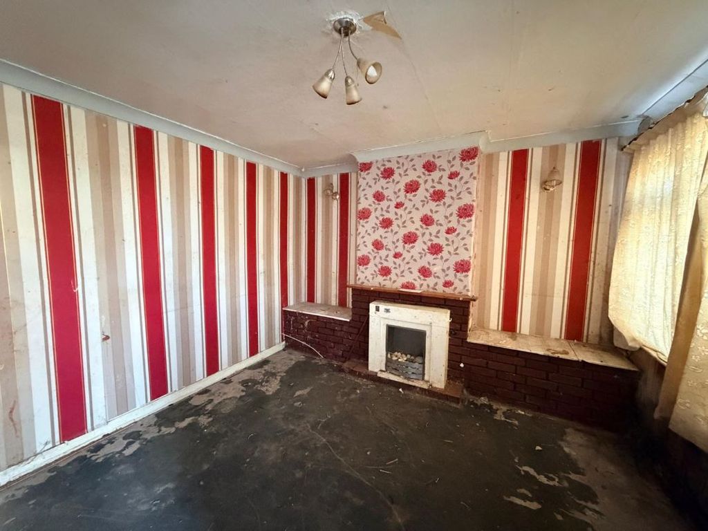 Property photo 3 of 10 Image 3