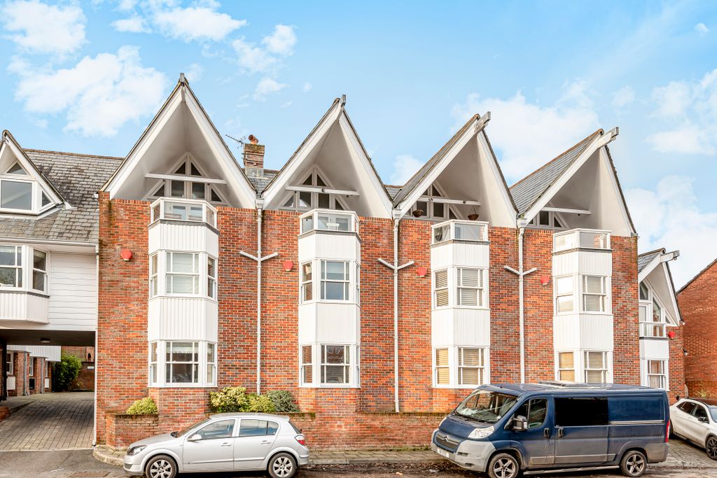 Property photo 3 of 14 5E148Ec1Ae61E-564838