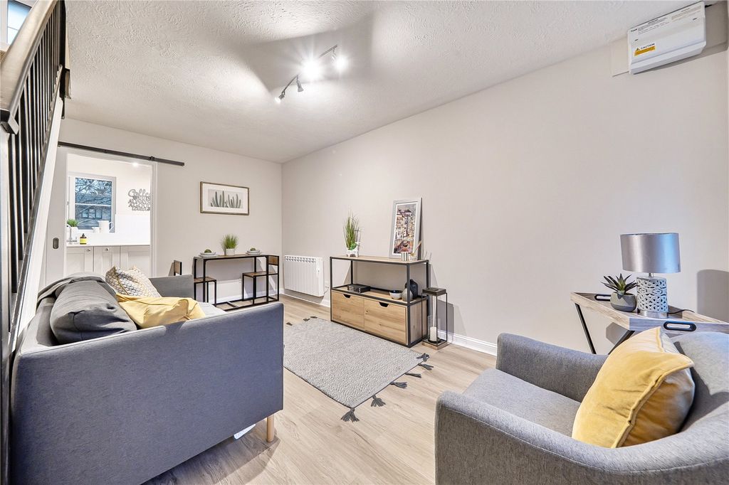 Property photo 2 of 12 Picture No. 06