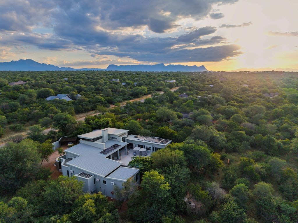 Property photo 2 of 49 1Hs1732560