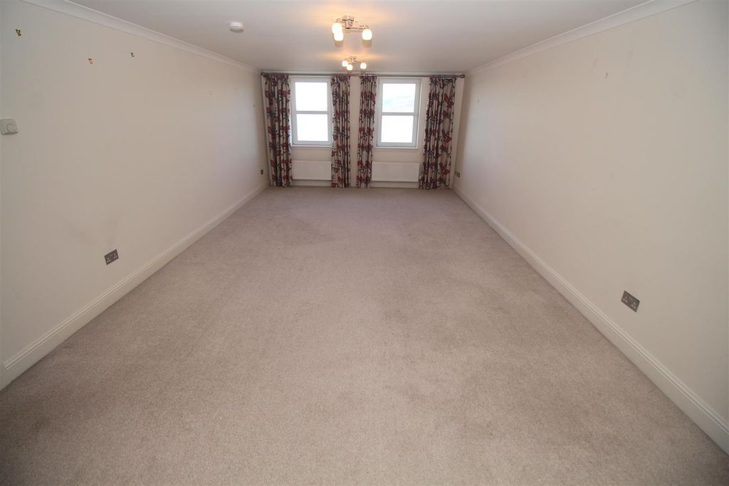 Property photo 3 of 28 Img_6158.Jpg