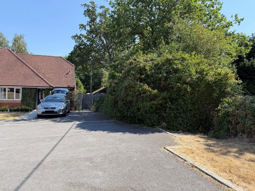Property photo 1 of 8 Access To Plot From Almsgate