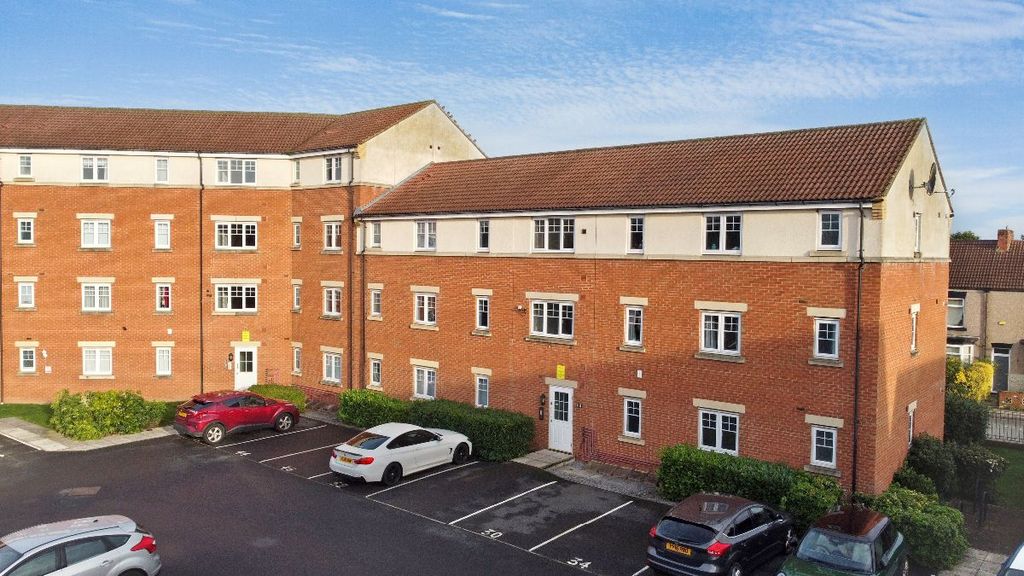 Property photo 2 of 7 Front External