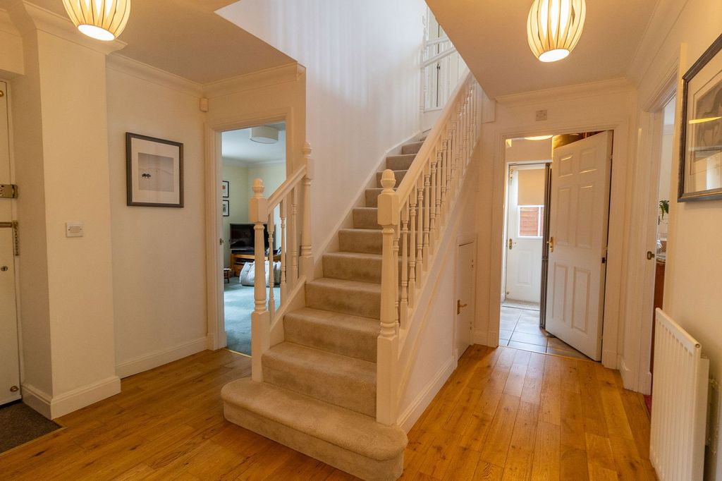 Property photo 2 of 56