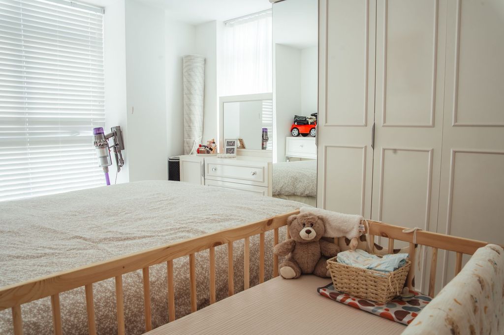 Property photo 3 of 20