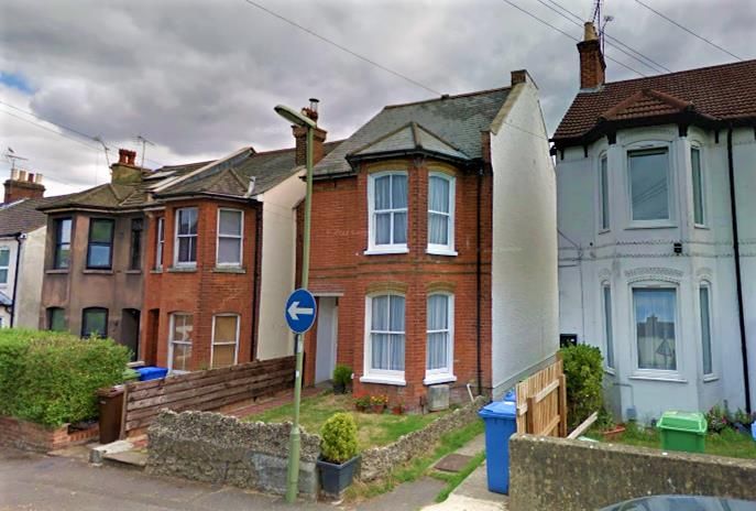 Property photo 1 of 3