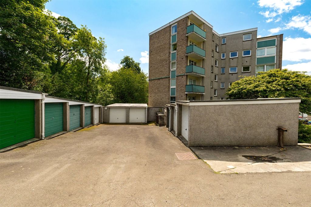 Property photo 3 of 3 Picture No. 04