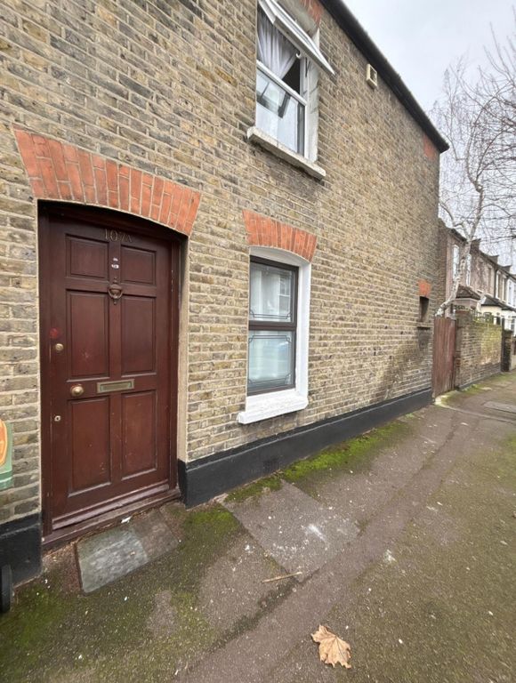 Property photo 2 of 6