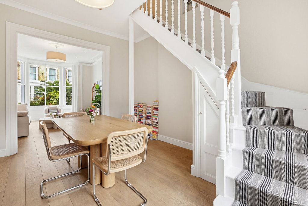 Property photo 3 of 12 Picture No. 13