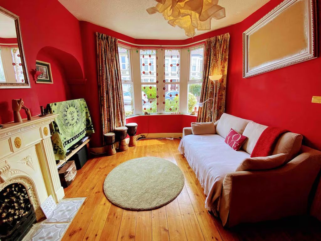 Property photo 1 of 26