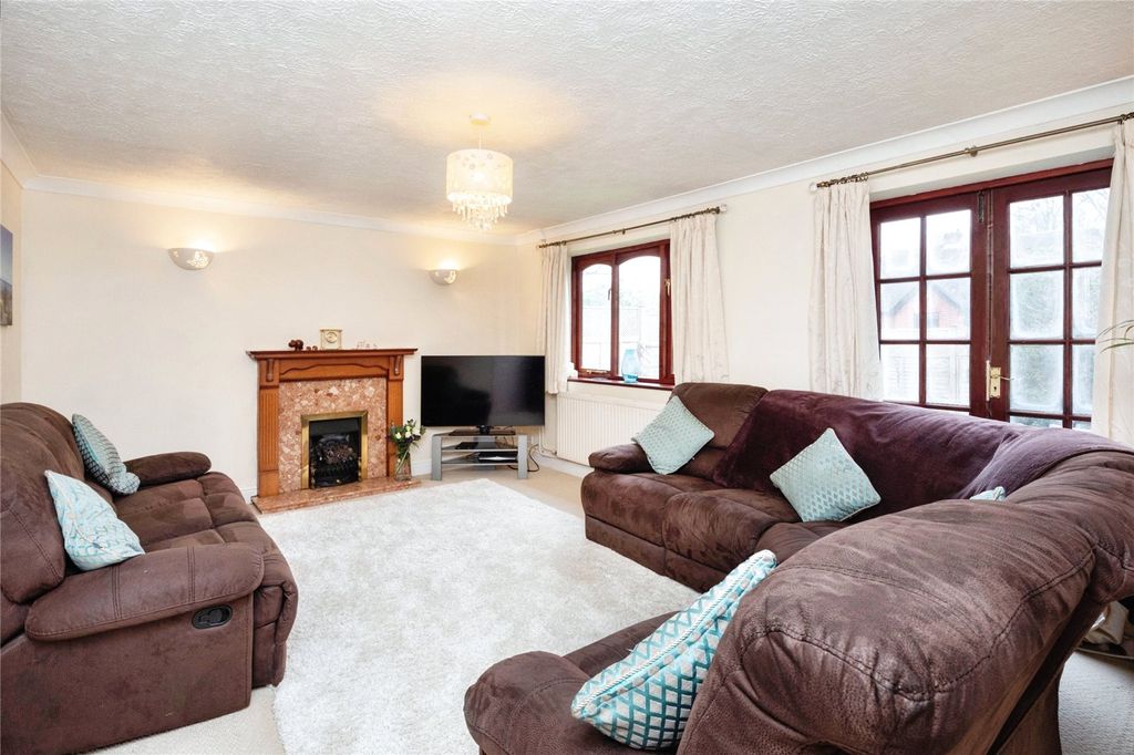 Property photo 3 of 16 Picture No. 07