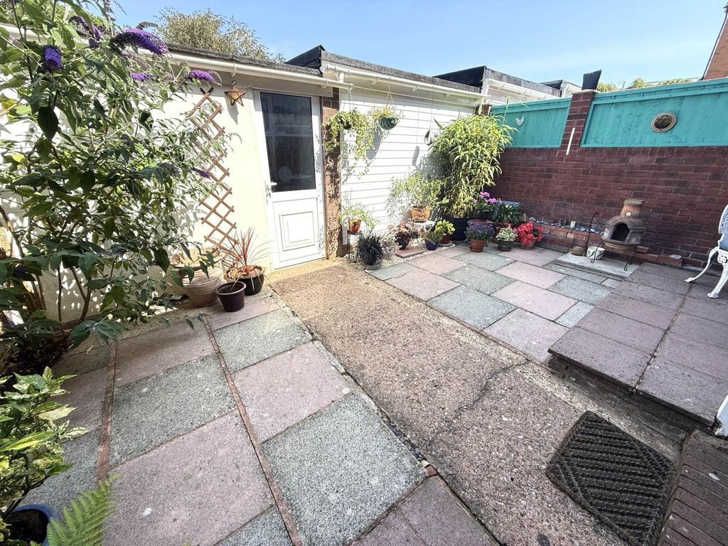 Property photo 3 of 14