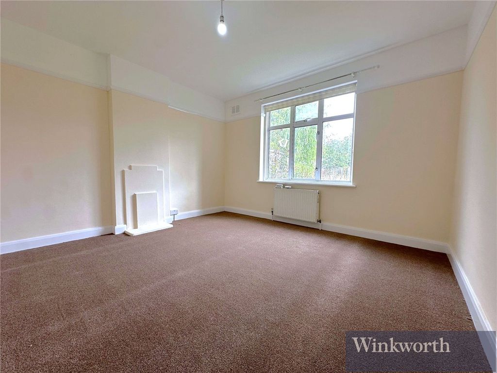 Property photo 3 of 6 Picture No. 09