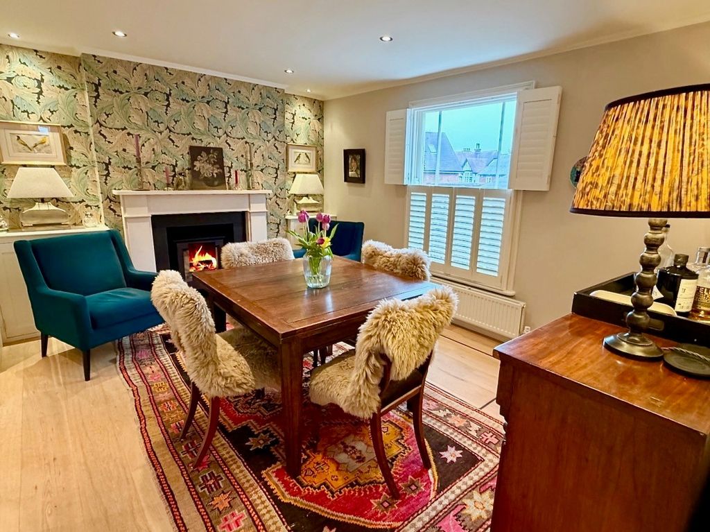 Property photo 3 of 17 Dining Room