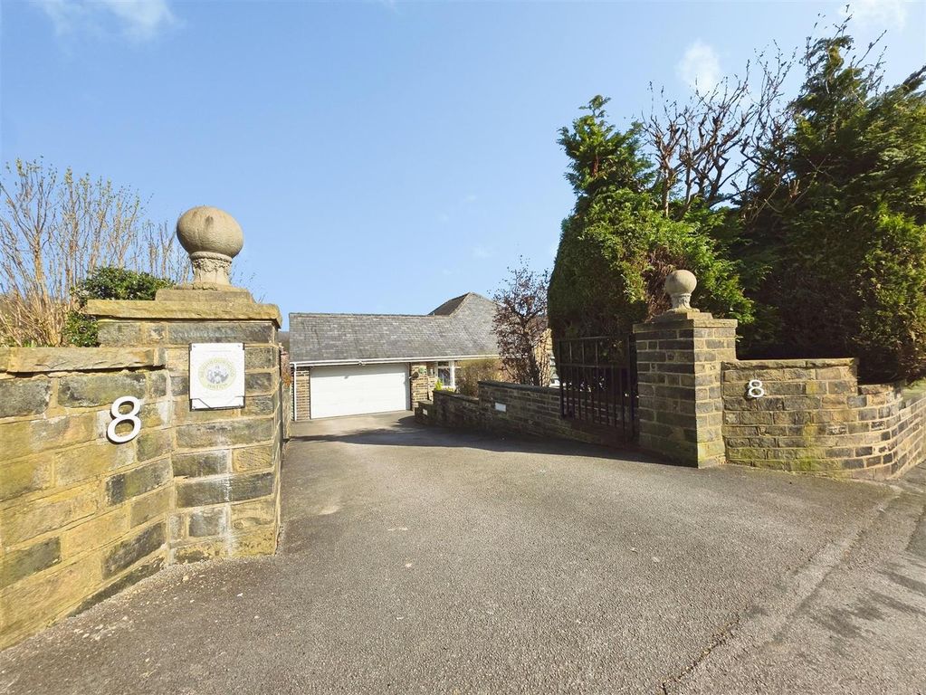 Property photo 2 of 53 Front Aspect