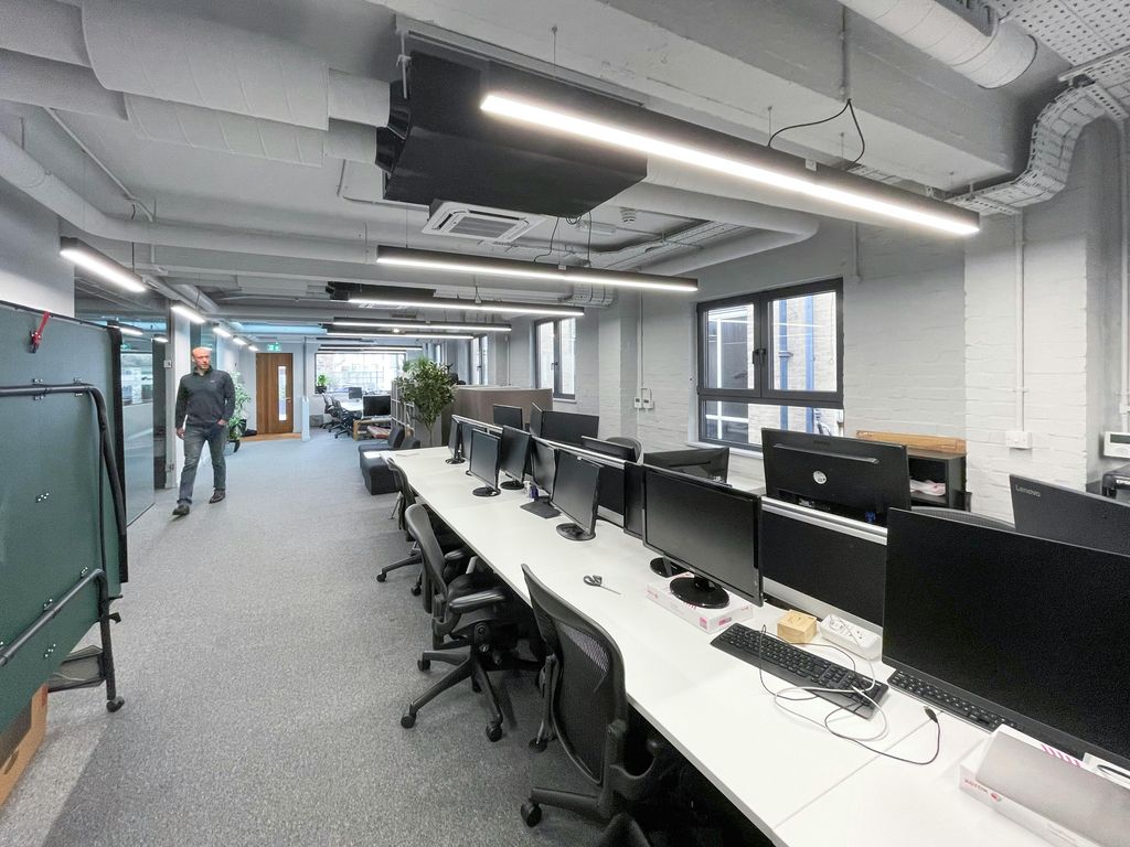 Property photo 2 of 7 Kendrick Mews South Kensington Sw7 Building For Sale West London 15 Rm Office.Jpg