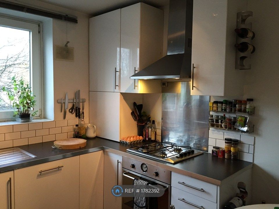 Property photo 1 of 15 Kitchen