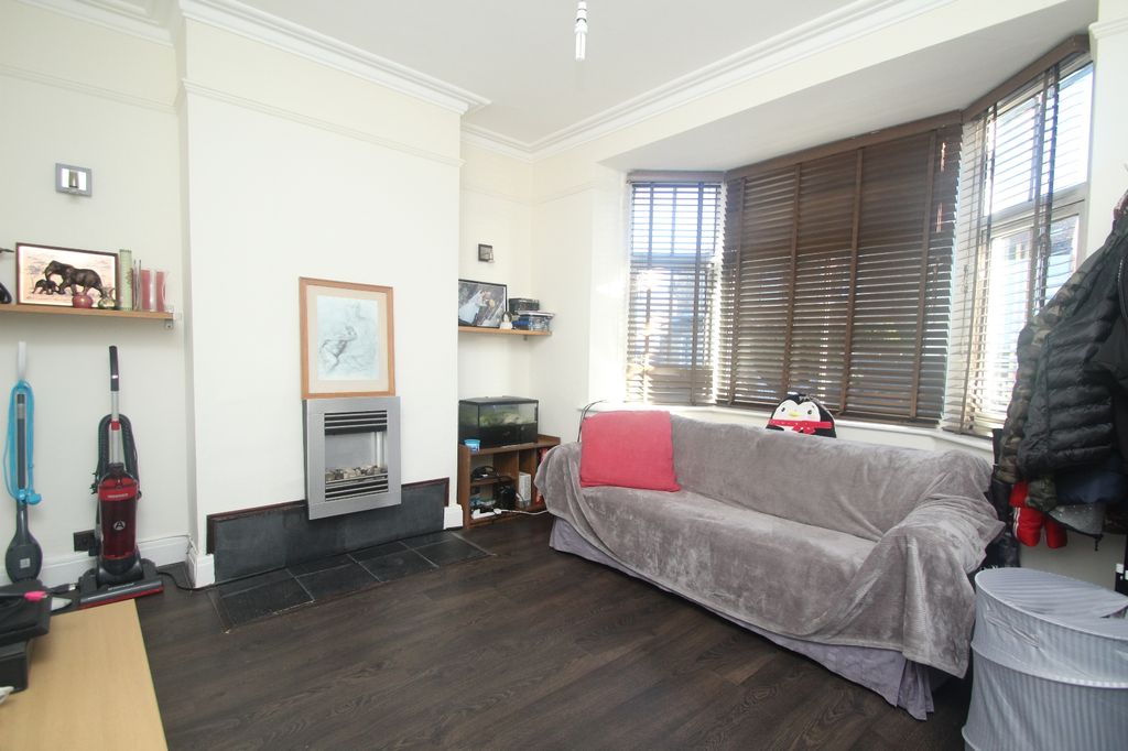 Property photo 2 of 8 0 General
