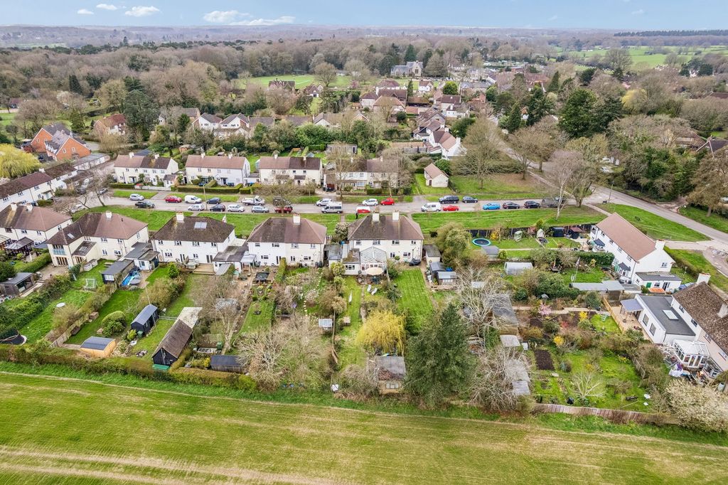 Property photo 2 of 26