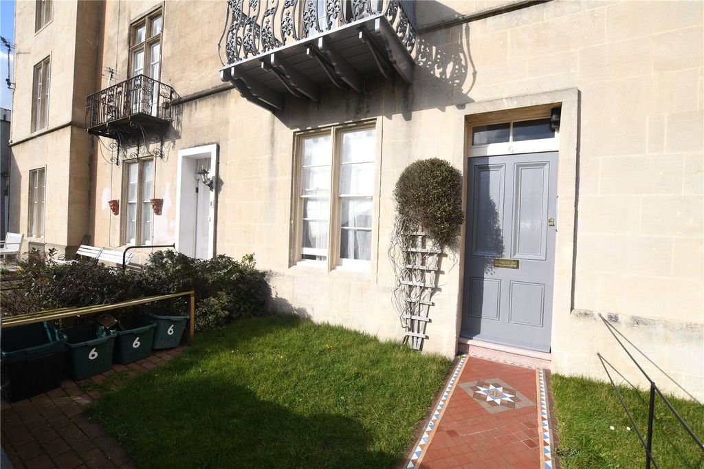 Property photo 1 of 10 Picture No. 01