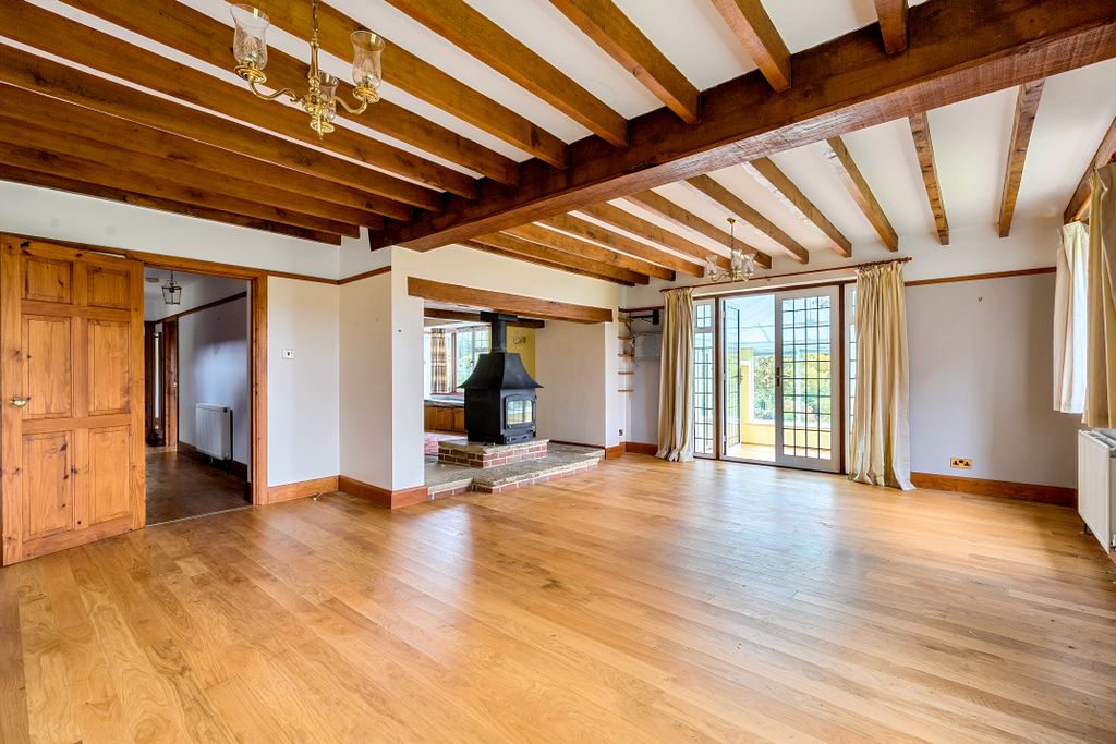 Property photo 3 of 22