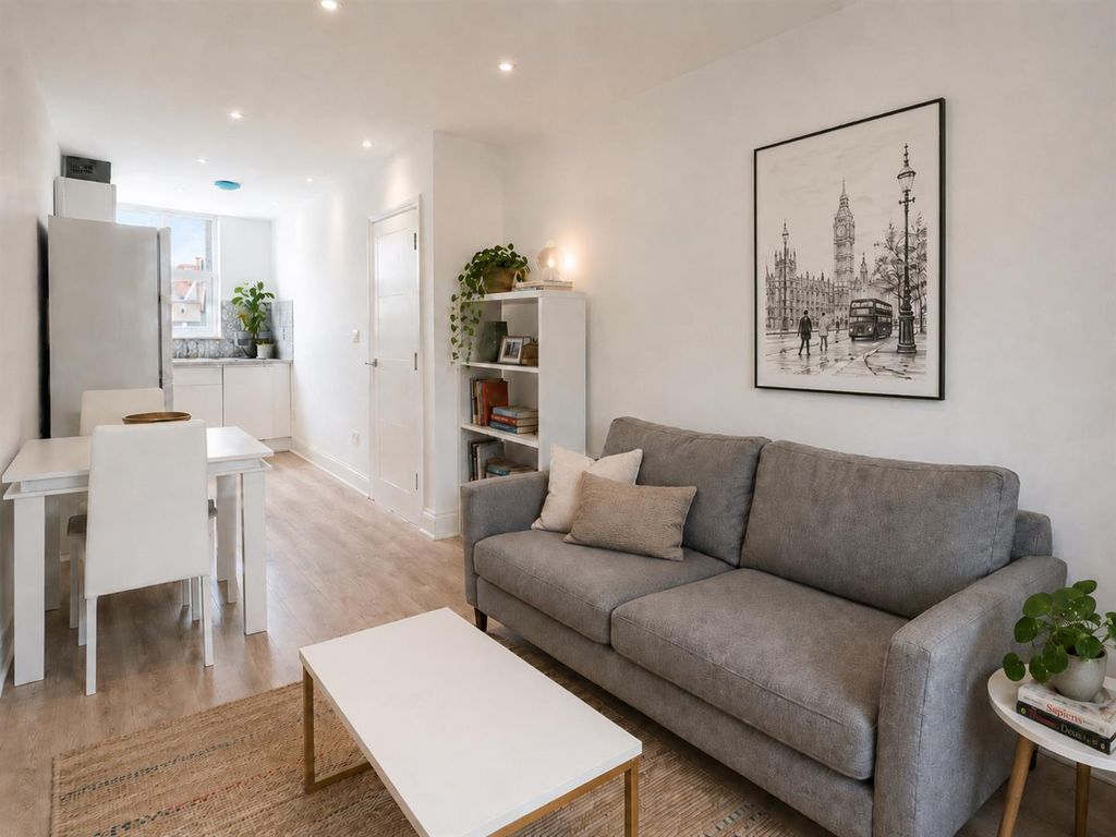 Property photo 1 of 6 4B563060-F895-4103-Ac46-Be6Ae2Affe22.Png
