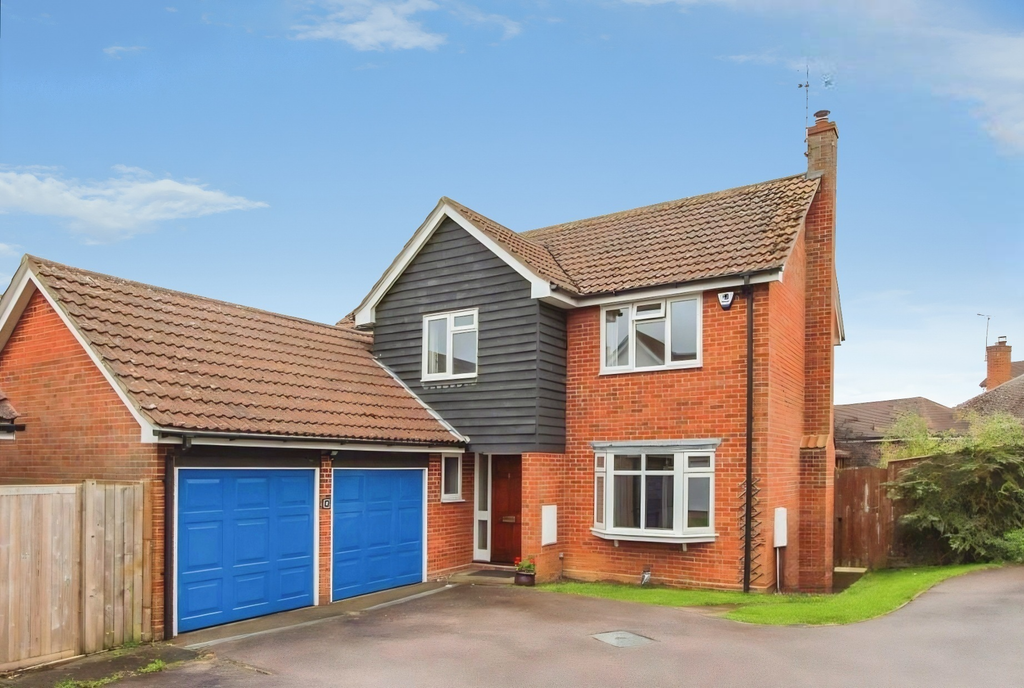 Property photo 1 of 8