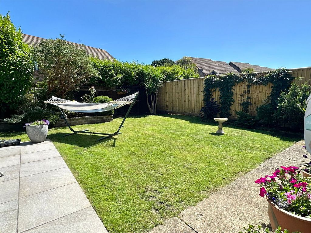Property photo 2 of 22 Picture No. 43
