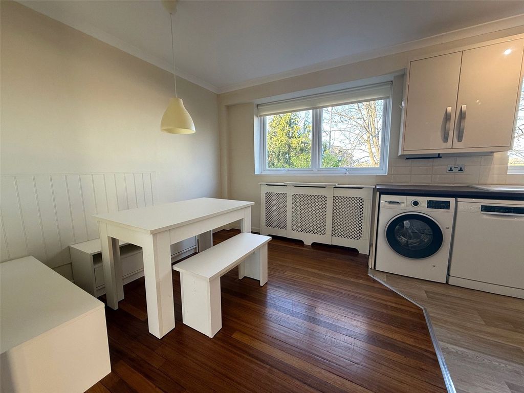 Property photo 2 of 8 Picture No. 09