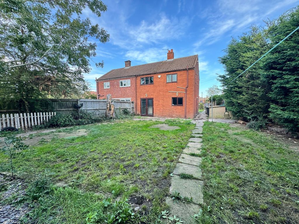 Property photo 3 of 29