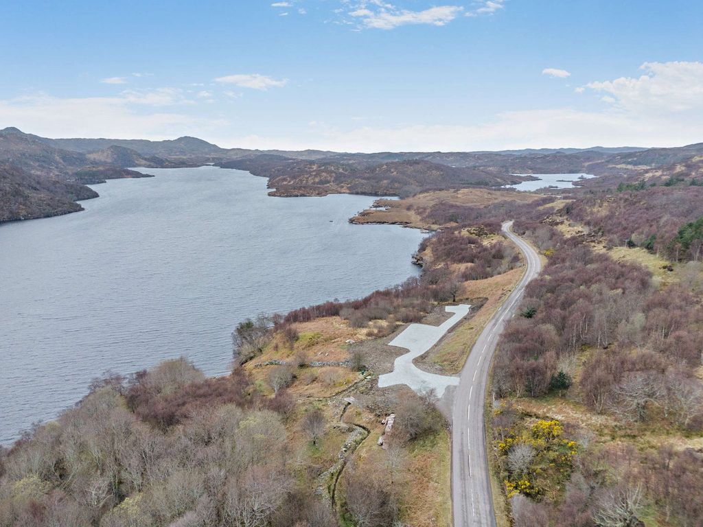 Property photo 2 of 9 Land At Loch Assynt