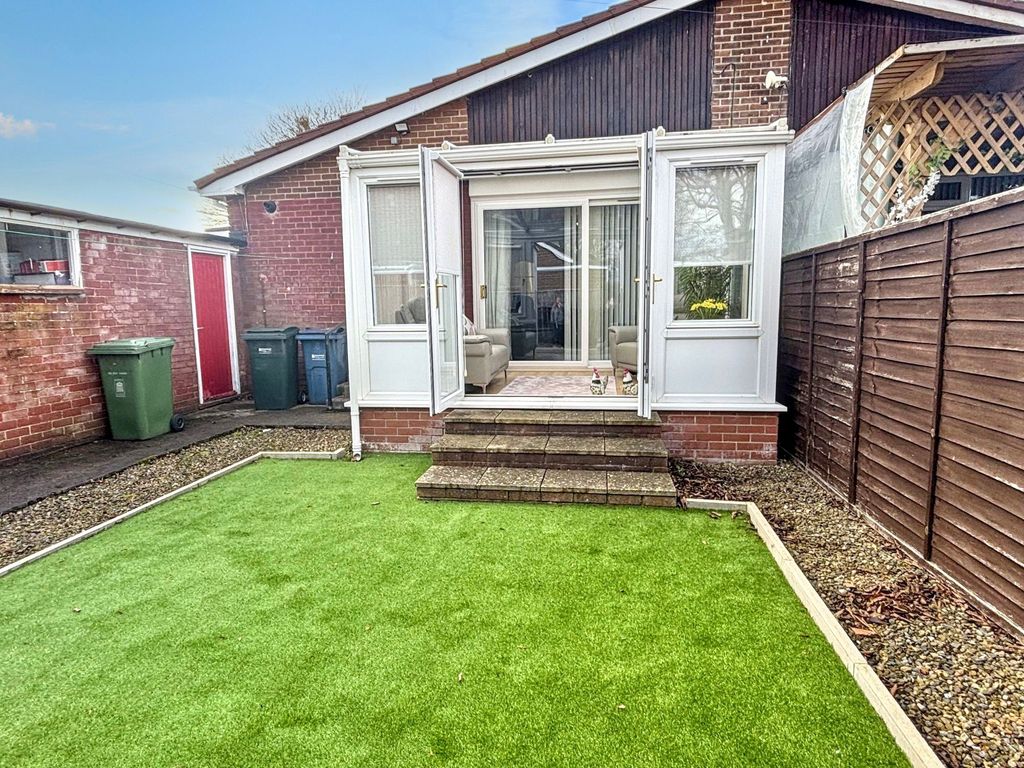 Property photo 3 of 21