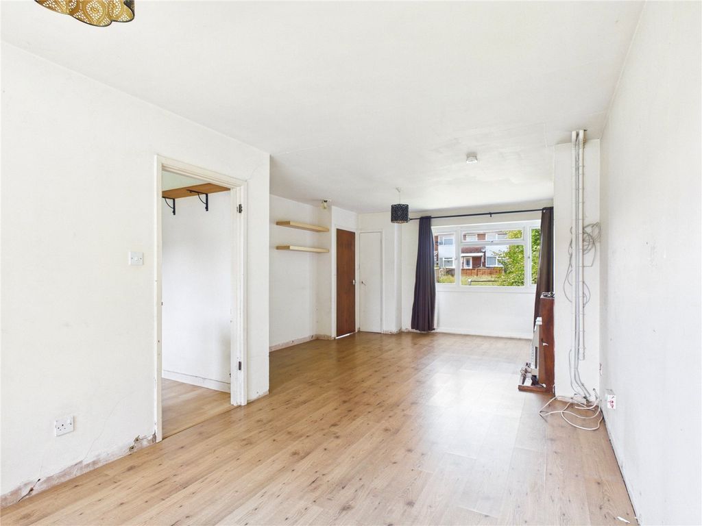 Property photo 3 of 13 Picture No. 10