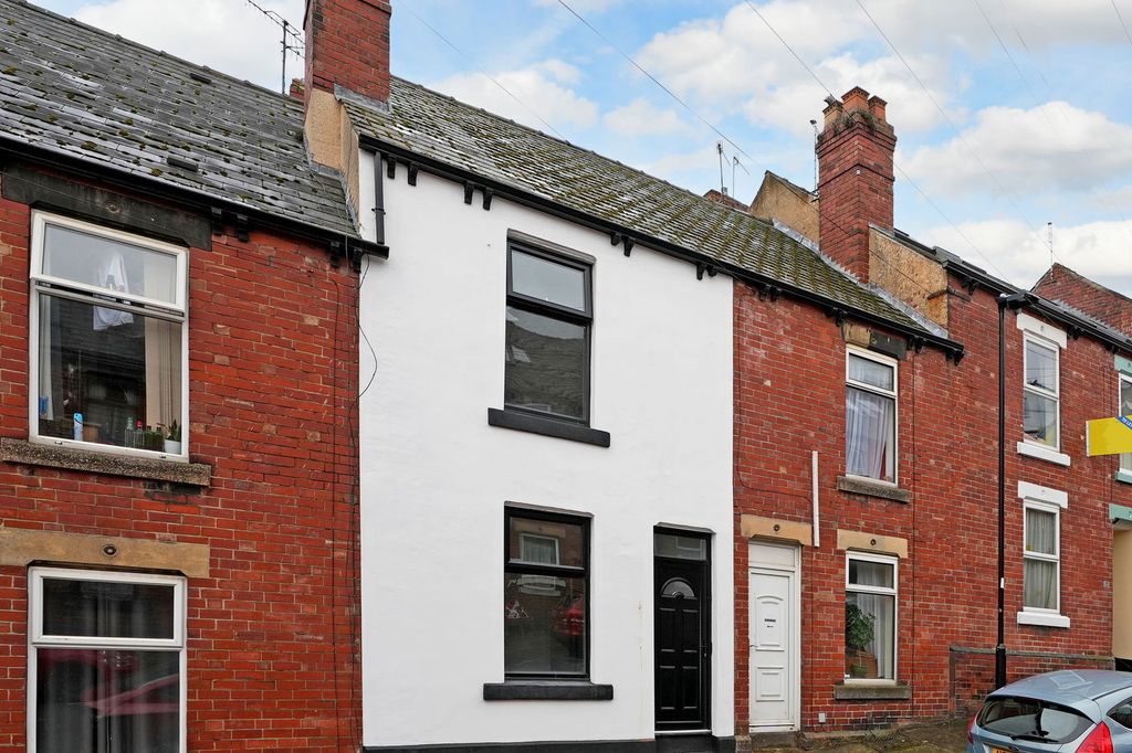 Property photo 2 of 20