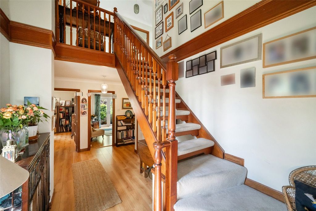 Property photo 2 of 20 Picture No. 04