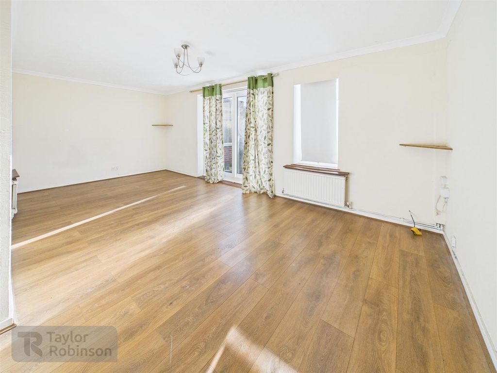 Property photo 2 of 16 Cam02600G0-Pr0609-Still009.Jpg