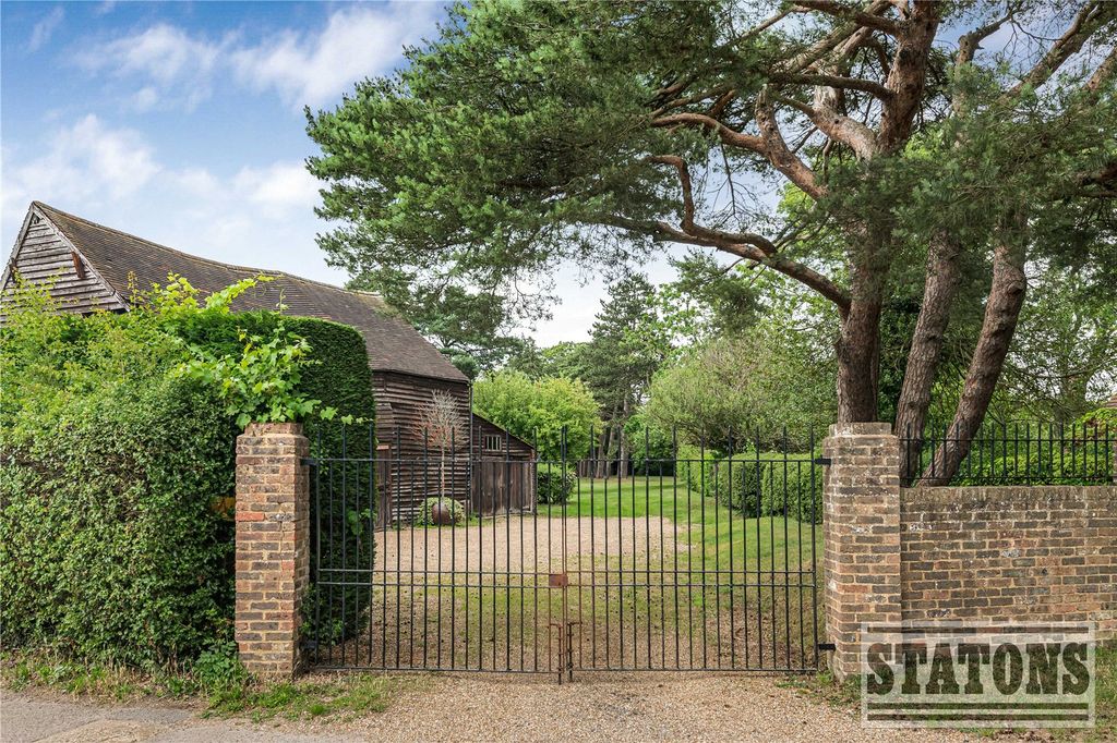 Property photo 2 of 37 Picture No. 06