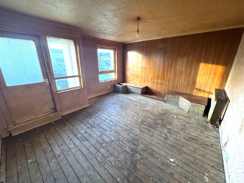 Property photo 2 of 9 2.Jpeg